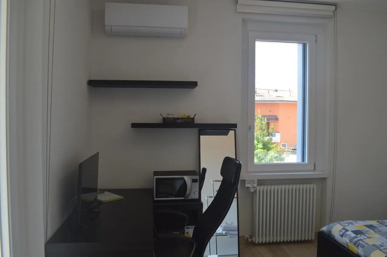 Casa Tua Hotel Scanzorosciate 0*,
